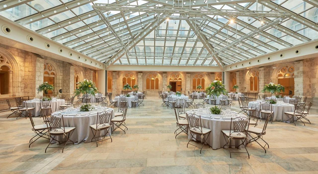 NH Collection Palacio de Burgo Exterior foto