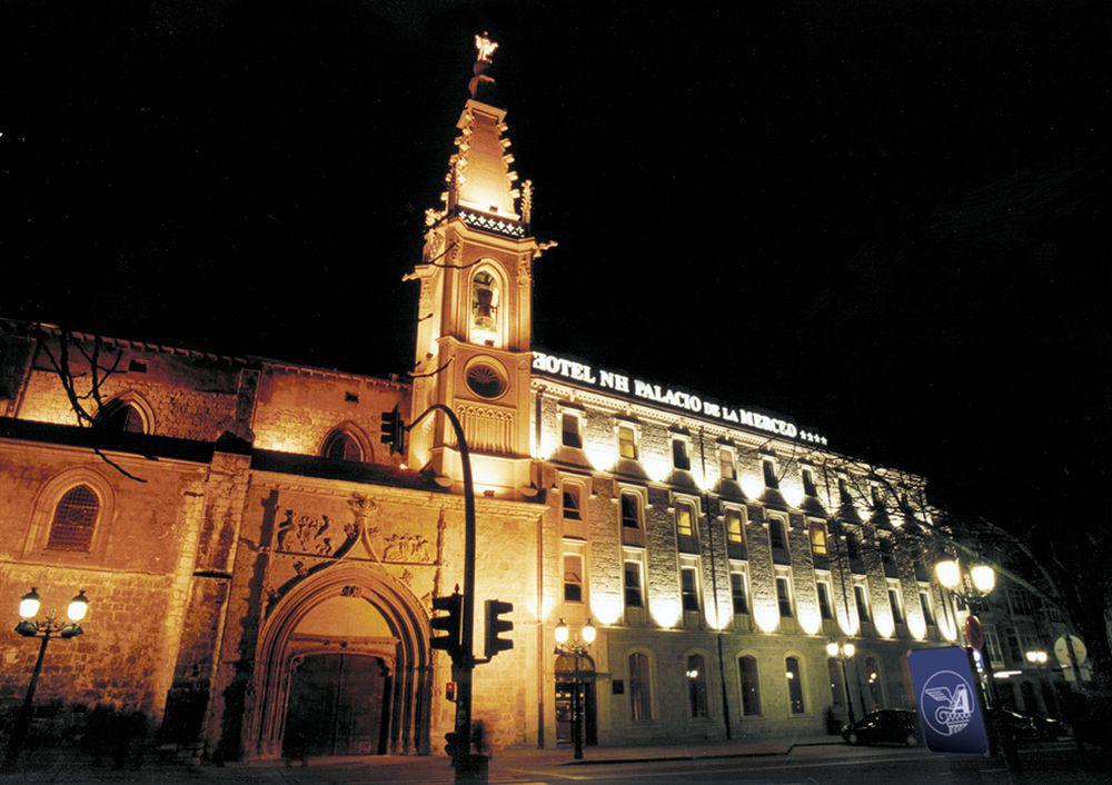 Hotel NH Collection Palacio de Burgo Exterior foto